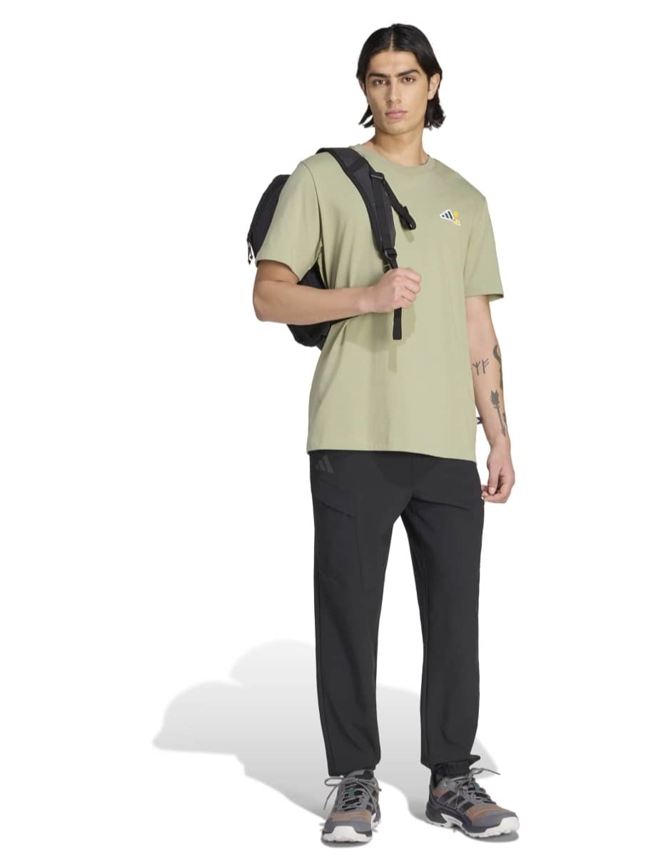Pantalón regular adidas estampado para hombre